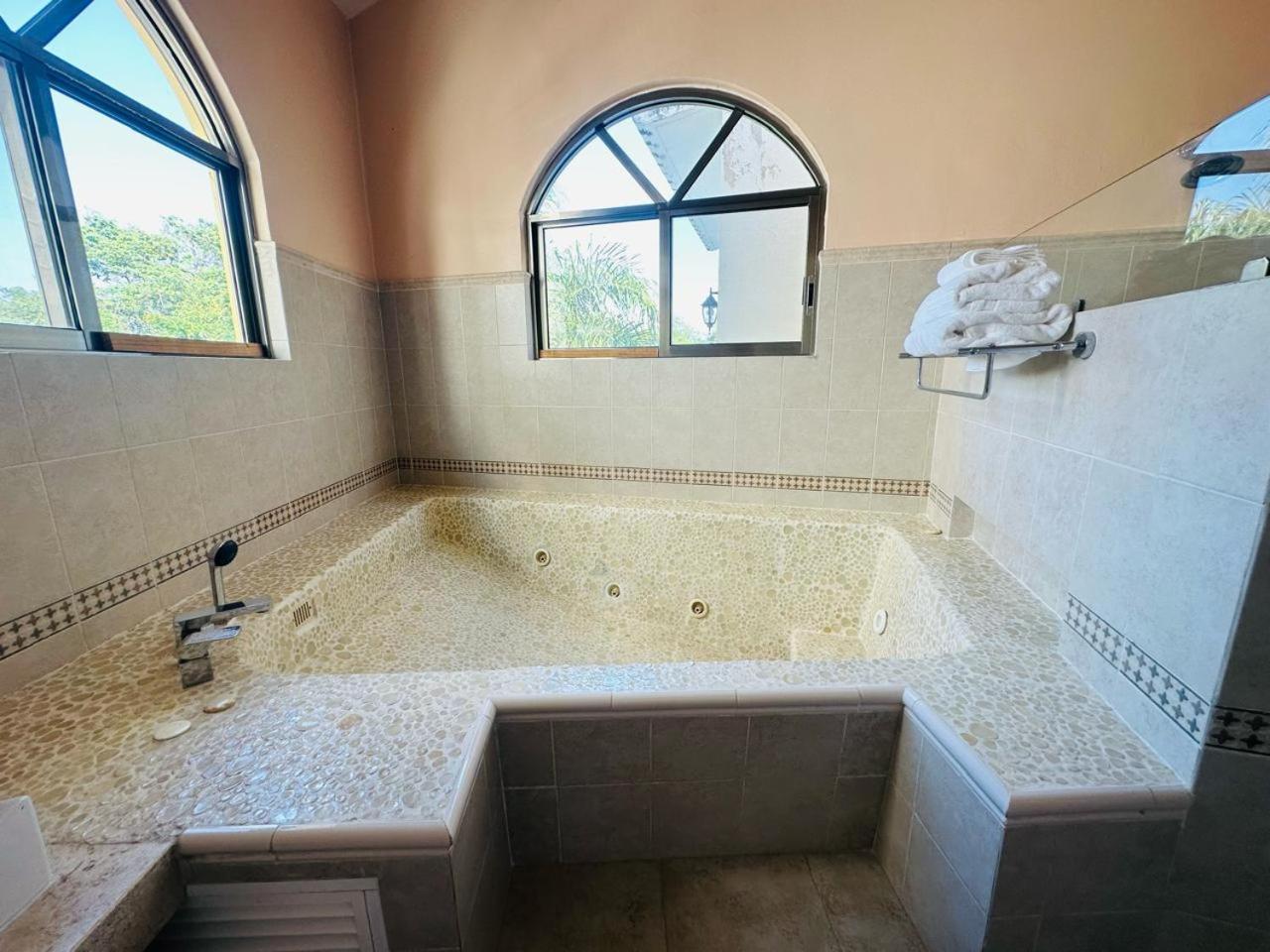 Hermosa Casa En Residencial Marbella Сasa de vacaciones *